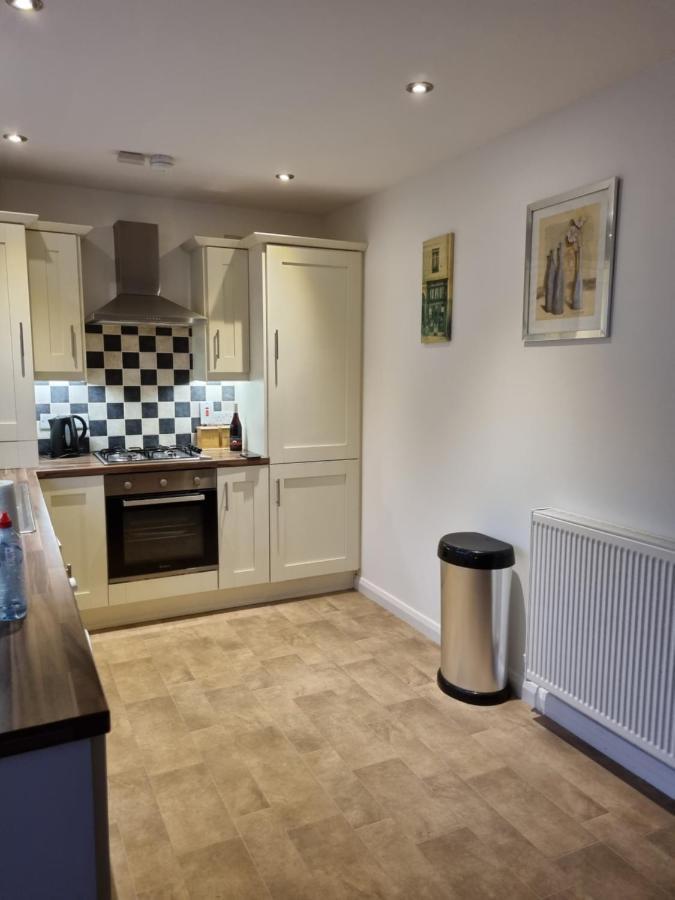 Modern 3 Bedroom Semi Detached Home Limavady Exteriör bild