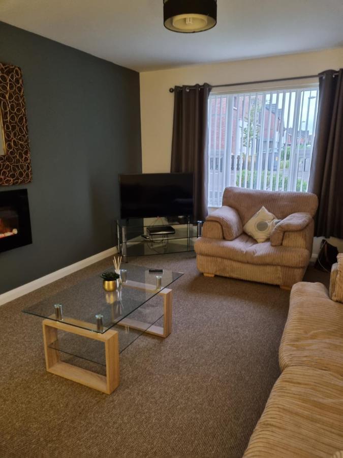 Modern 3 Bedroom Semi Detached Home Limavady Exteriör bild