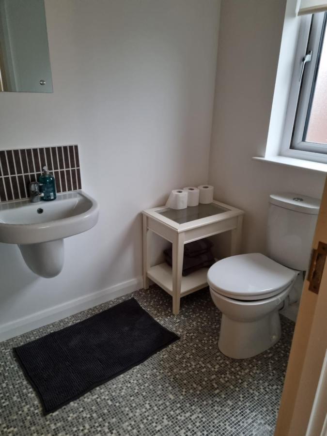 Modern 3 Bedroom Semi Detached Home Limavady Exteriör bild