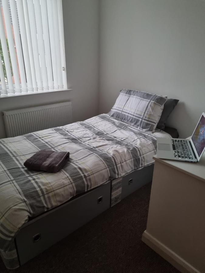 Modern 3 Bedroom Semi Detached Home Limavady Exteriör bild